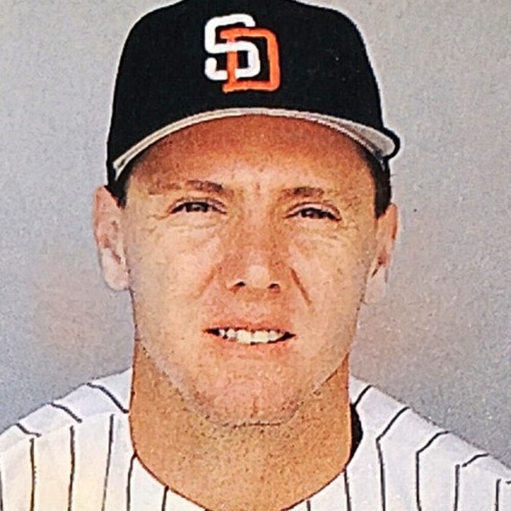 1992 Score Jack Howell #706 San Diego Padres Third Baseman Baseball Card NM